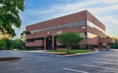 4800 Six Forks Rd, Raleigh, NC à louer - Photo principale – Image 1 sur 3