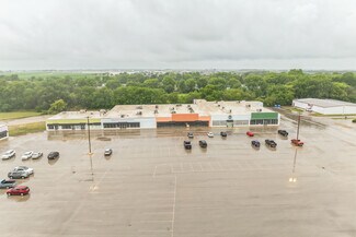 Plus de détails pour 1-14 W Reynolds St, Pontiac, IL - Local commercial à louer