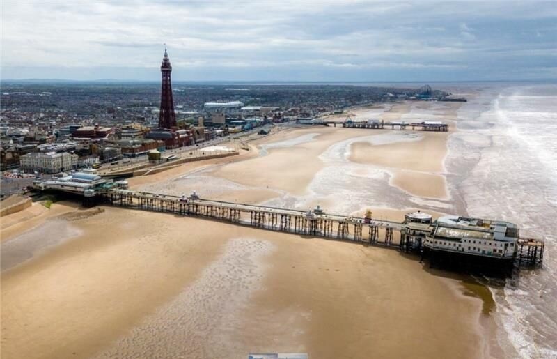 North Pier, Blackpool à vendre - Aérien – Image 1 sur 15
