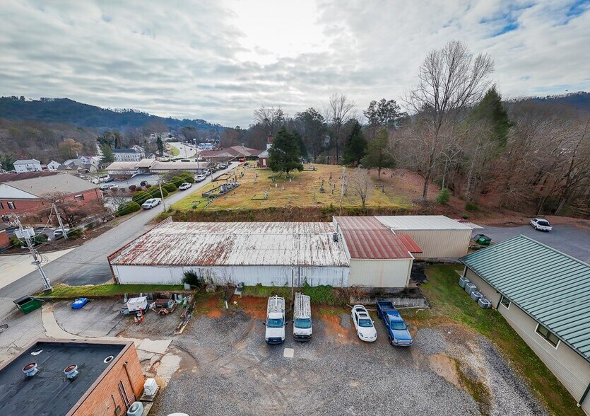110 S Church St, Murphy, NC à vendre - Photo de l’immeuble – Image 2 sur 10