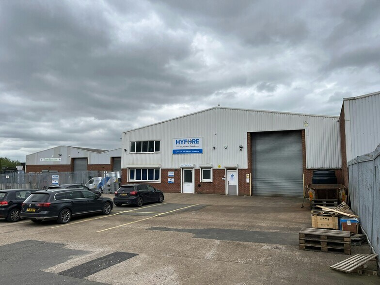 Blackhorse Rd, Coventry à louer - Photo de l’immeuble – Image 1 sur 9