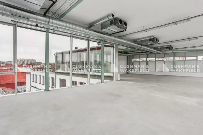 Bureau dans Malakoff à louer - Photo de l’immeuble – Image 3 sur 19