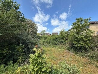 Plus de détails pour 234 Stratton Hts, Cirencester - Terrain à vendre