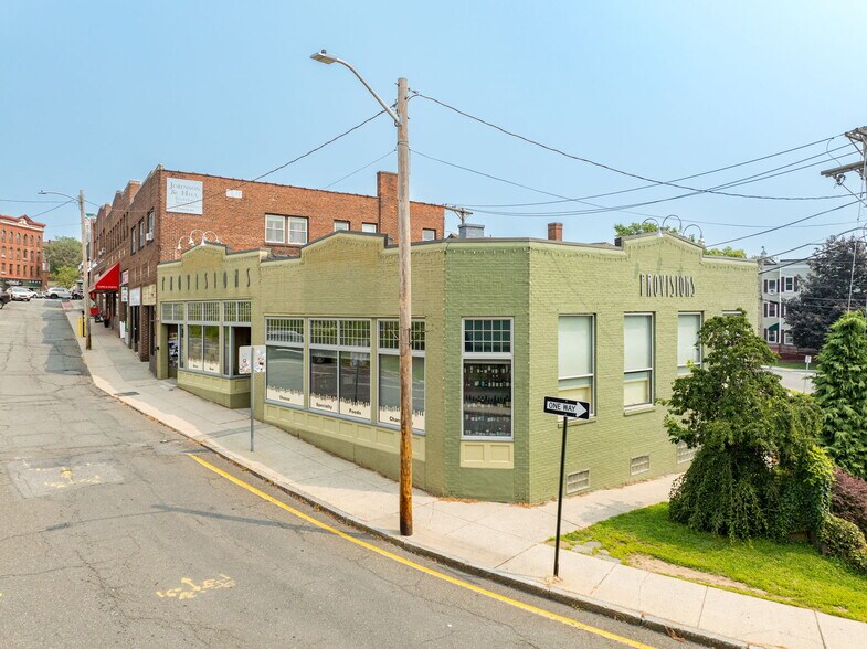 30 Crafts Ave, Northampton, MA à louer - Photo de l’immeuble – Image 2 sur 11