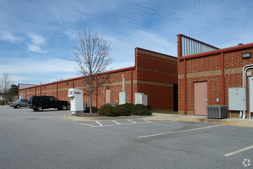 2242-2270 Mount Zion Rd, Jonesboro, GA à louer - Photo de l’immeuble – Image 3 sur 12