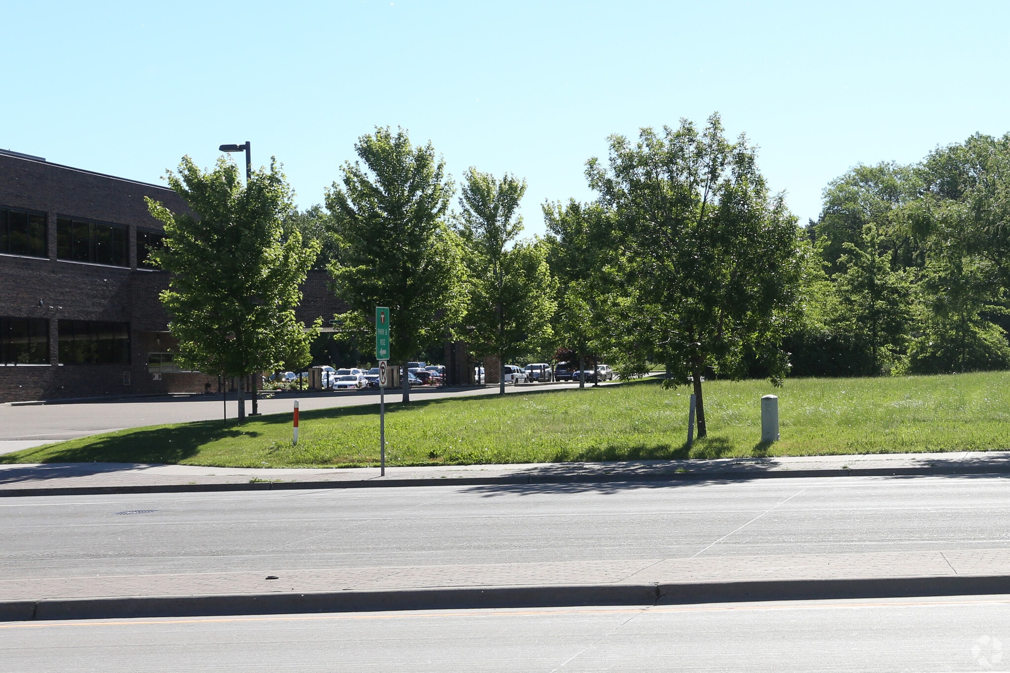 2836 White Bear Ave N, Maplewood, MN à vendre Photo principale– Image 1 sur 6