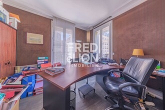 4 Avenue Percier, Paris à louer Photo intérieure– Image 2 sur 3