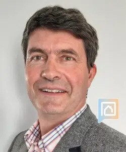 Local d'activités dans Châteauneuf-du-Faou à vendre - Photo de l’immeuble – Image 2 sur 5