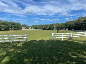 782 Candlers Mountain Rd, Rustburg, VA à louer Photo de l’immeuble– Image 2 sur 5