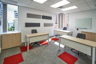 1000 Brickell Ave, Miami, FL à louer Photo intérieure– Image 2 sur 7