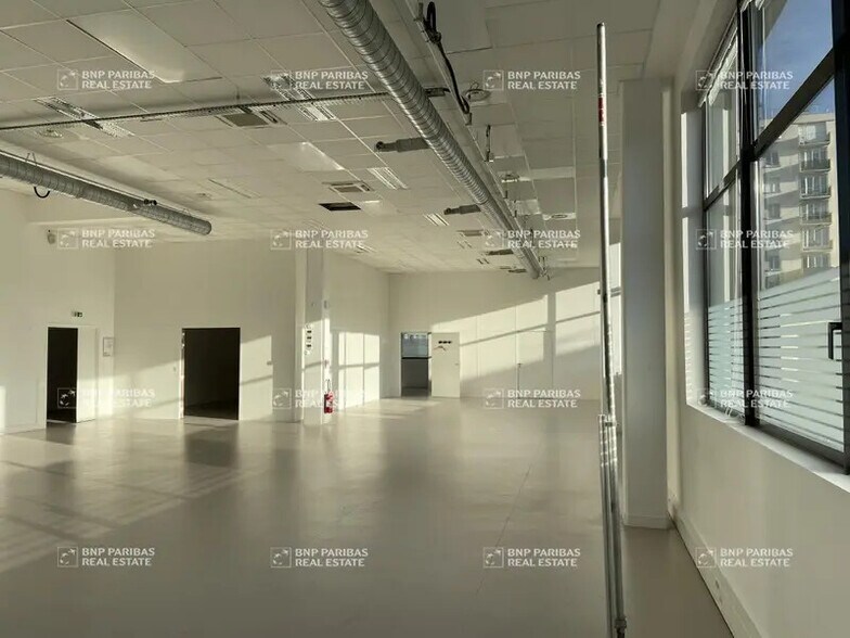 80-84 Rue Des Meuniers, Bagneux à louer - Photo de l’immeuble – Image 3 sur 19