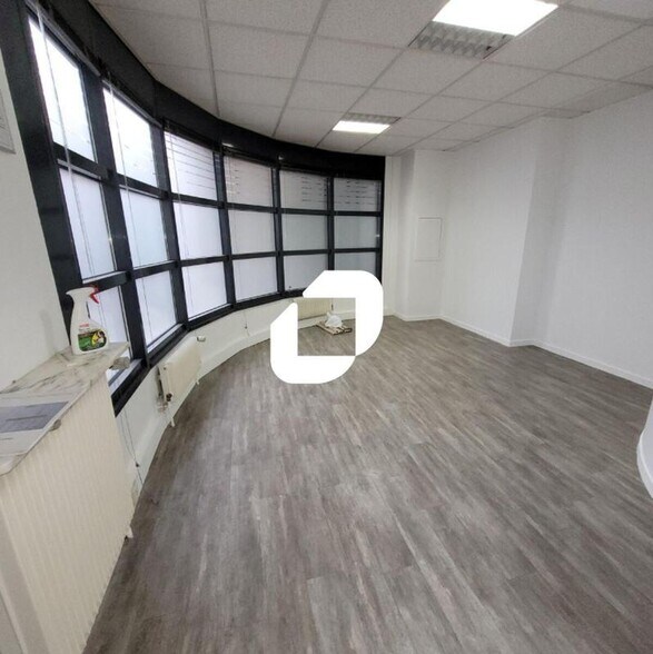Bureau dans Boulogne-Billancourt à louer - Photo intérieure – Image 3 sur 7
