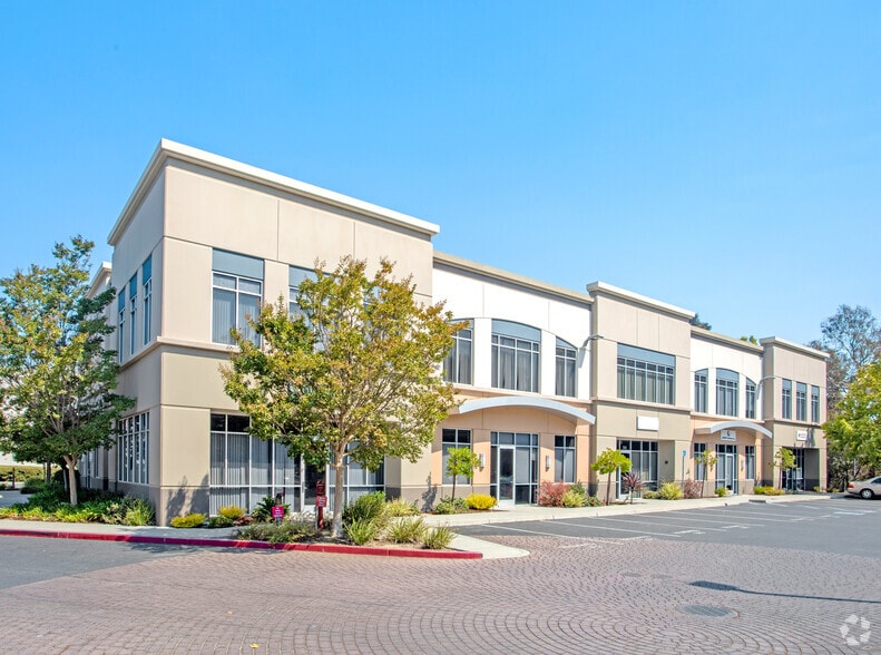 372 Fairview Way, Milpitas, CA à vendre - Photo principale – Image 1 sur 13