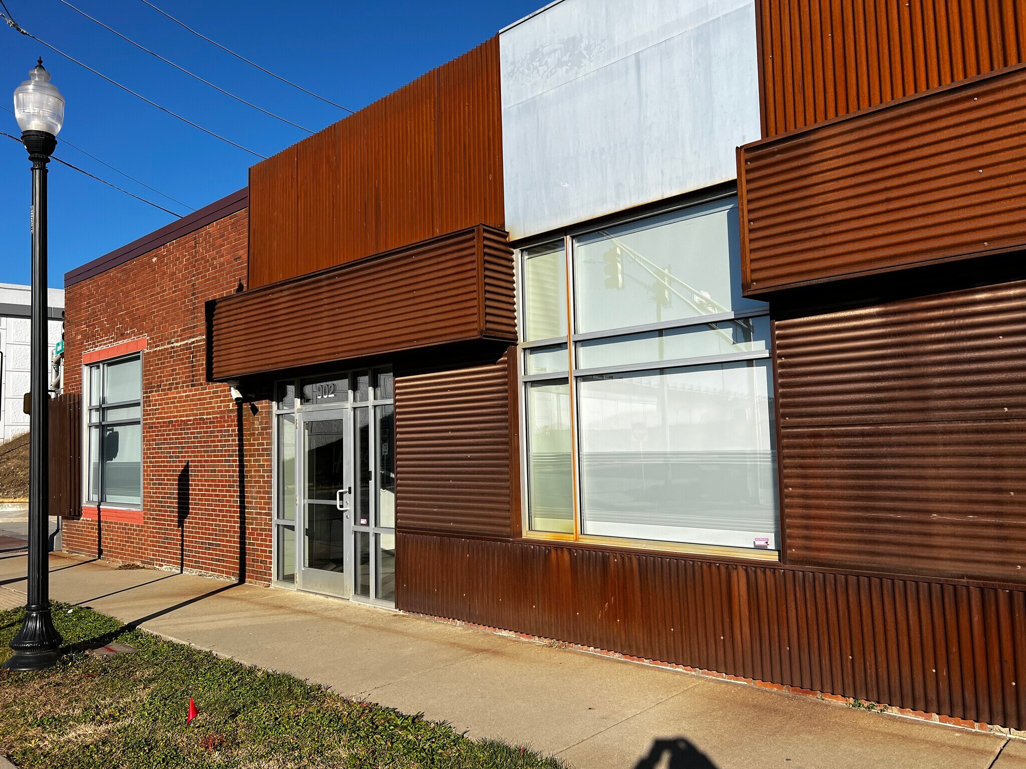902 E Market St, Indianapolis, IN à louer Photo de l’immeuble– Image 1 sur 12