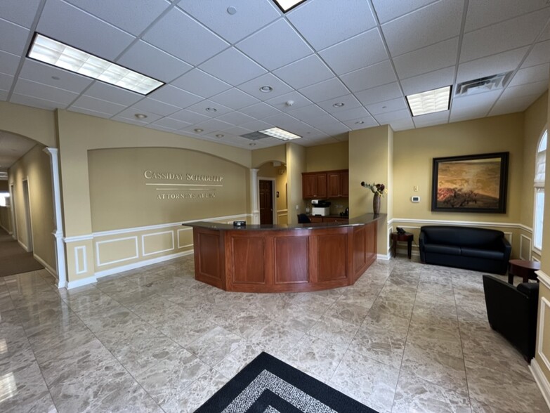 1870 W Winchester Rd, Libertyville, IL à louer - Photo intérieure – Image 2 sur 16
