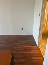 5611 Hollywood Blvd, Los Angeles, CA à louer Photo intérieure– Image 2 sur 3