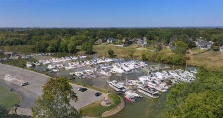 Plus de détails pour 4000 Utica Pike, Jeffersonville, IN - Spécialisé à vendre