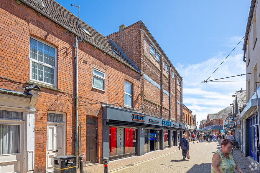 47-51 High St, Skegness à louer - Photo de l’immeuble – Image 3 sur 3
