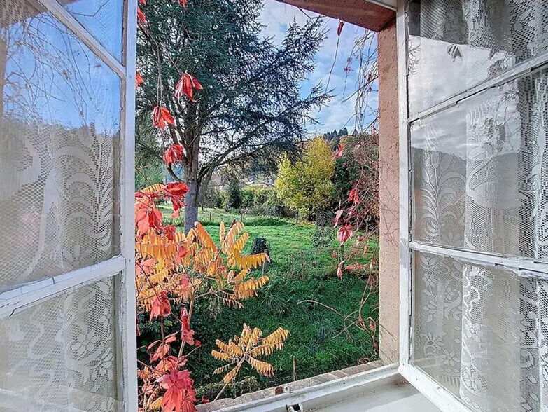 Local d'activités dans Saint-Dié-des-Vosges à vendre - Photo intérieure – Image 2 sur 8
