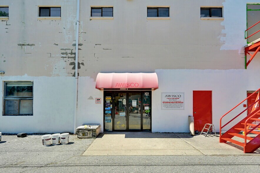 26 Industrial Rd, West Milford, NJ à louer - Photo de l’immeuble – Image 3 sur 9