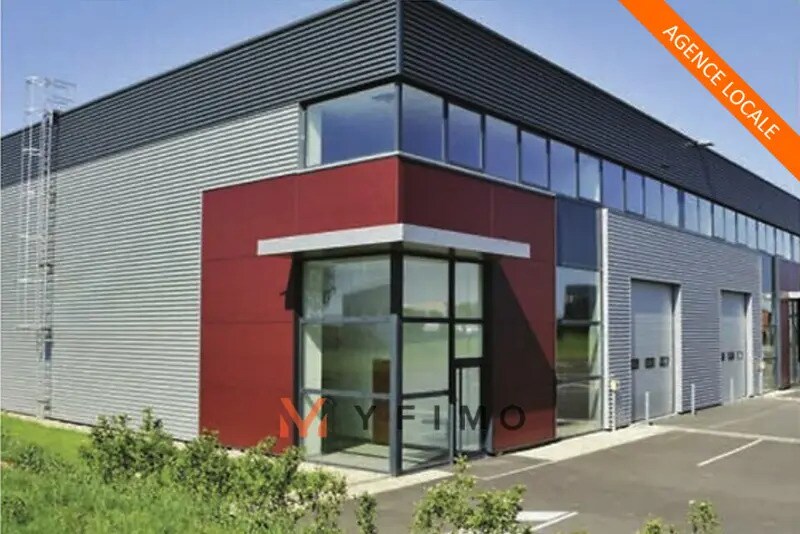 Local d’activités dans Élancourt à louer - Photo de l’immeuble – Image 1 sur 2