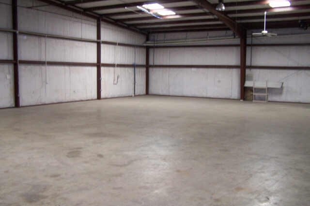 6100 Conveyor Dr, Burleson, TX à louer - Photo de l’immeuble – Image 3 sur 5