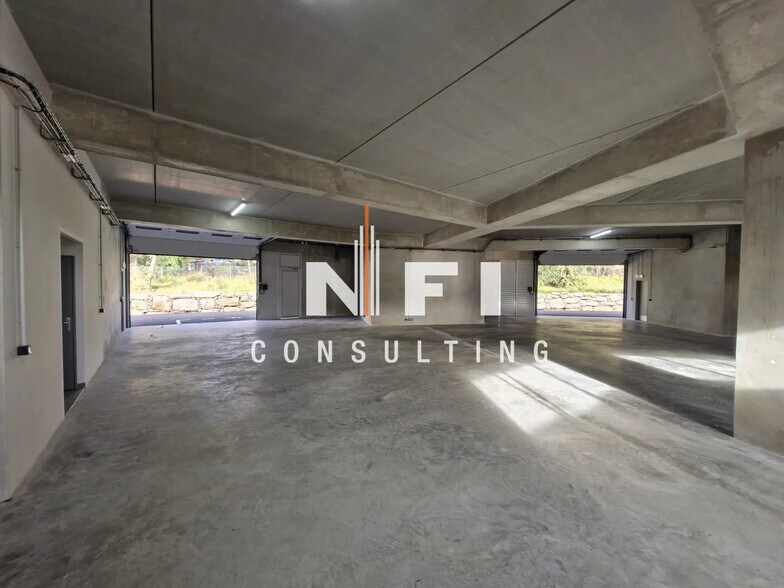 Local d’activités dans Valbonne à louer - Photo intérieure – Image 2 sur 3