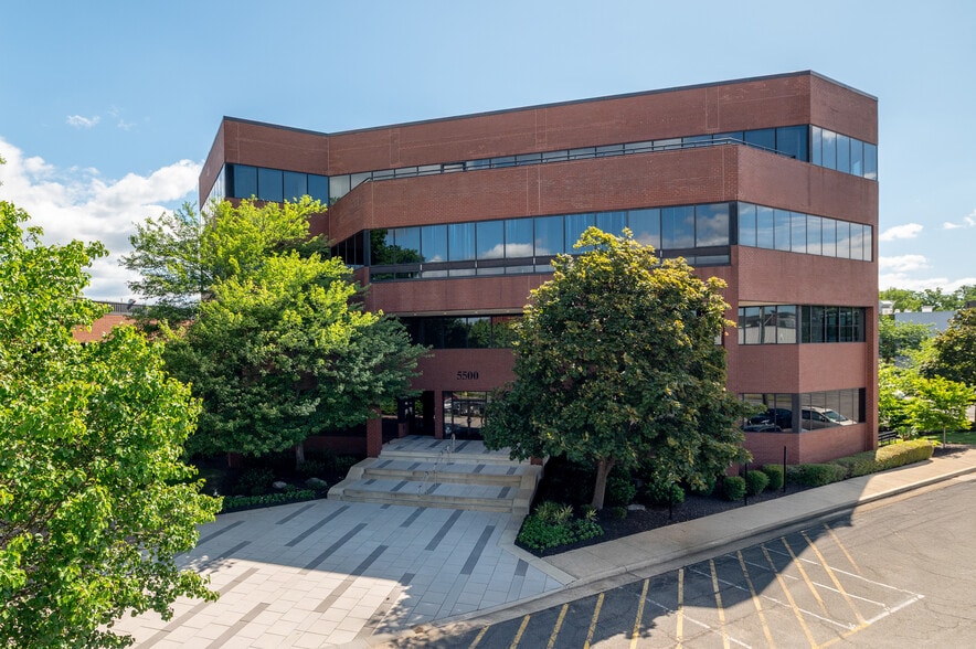 5500 Cherokee Ave, Alexandria, VA à louer - Photo de l’immeuble – Image 3 sur 15