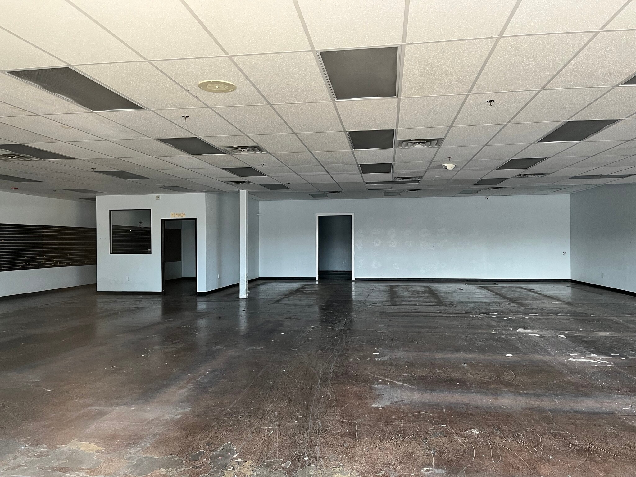 8450 W Sahara Ave, Las Vegas, NV à louer Photo intérieure– Image 1 sur 6