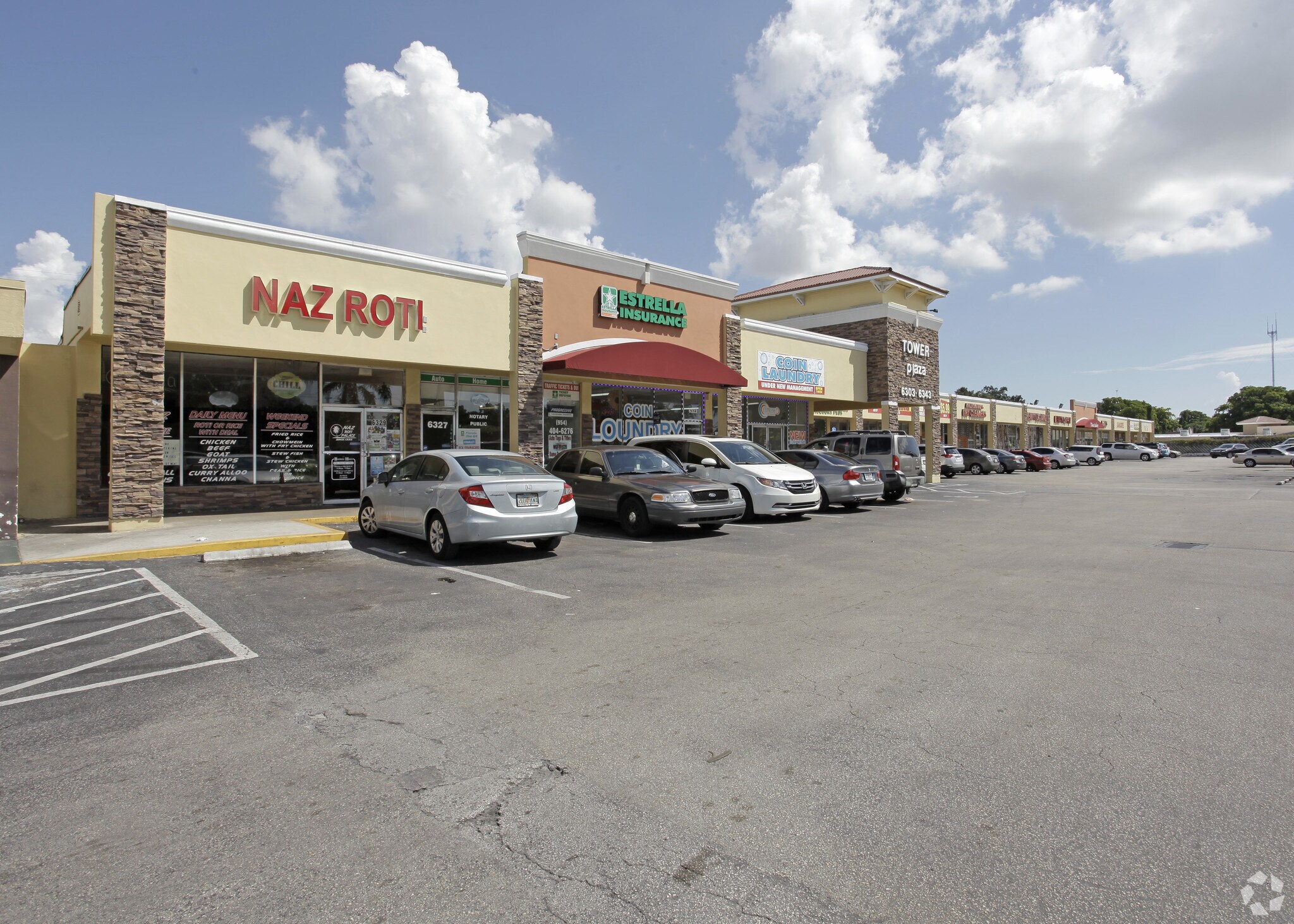 6303-6343 Miramar Pky, Miramar, FL à louer Photo principale– Image 1 sur 5