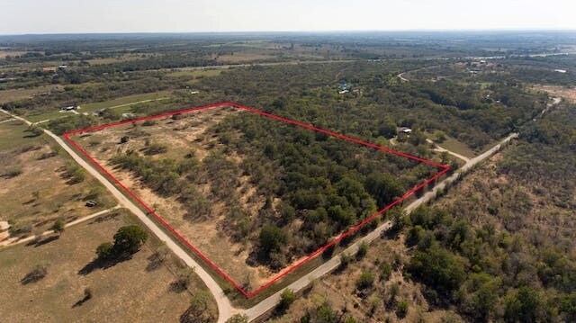 000 Roosevelt, Luling, TX à vendre - Aérien – Image 1 sur 17