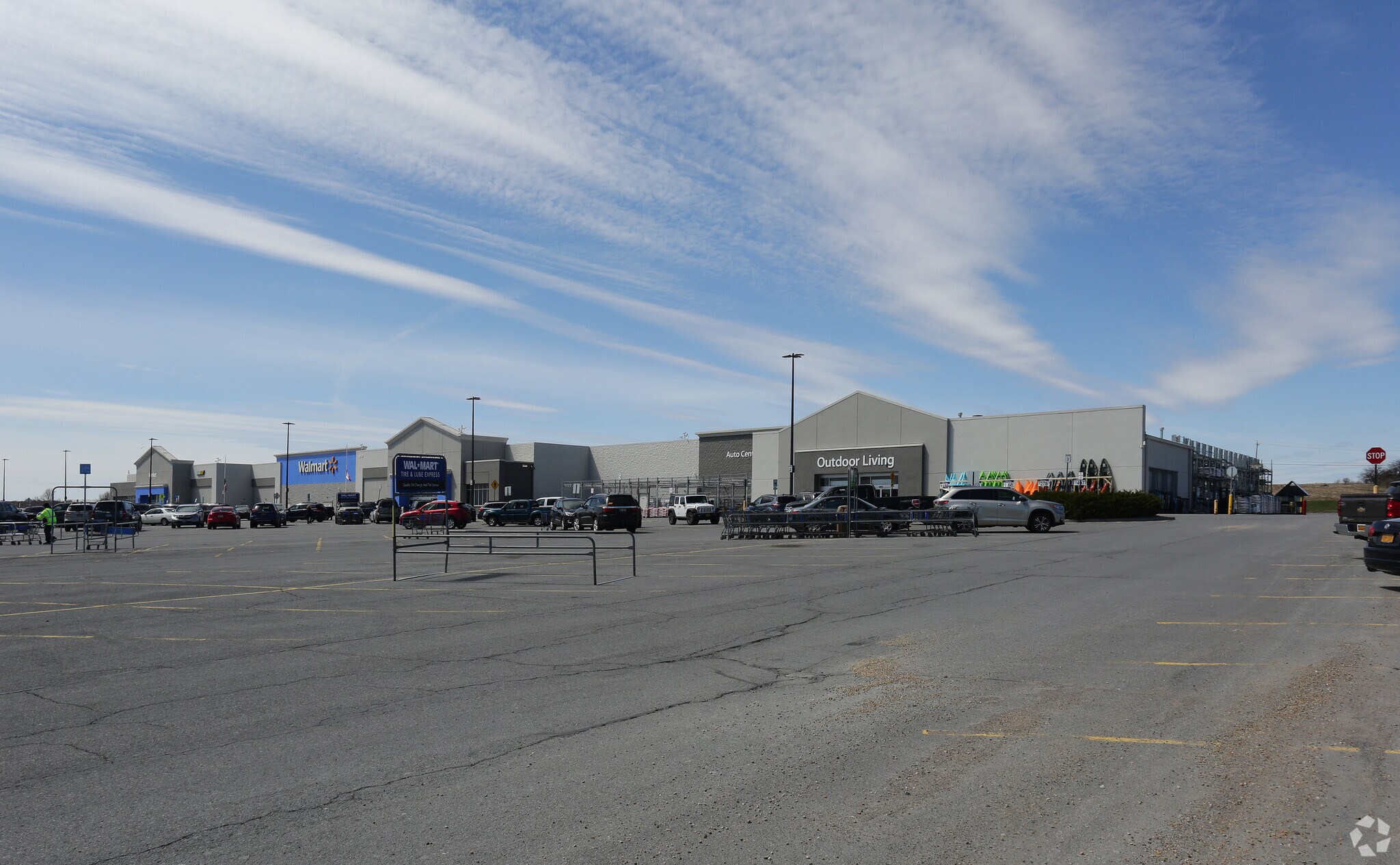 Leray Commons Business Park portefeuille de 3 biens à vendre sur LoopNet.fr Photo principale– Image 1 sur 5