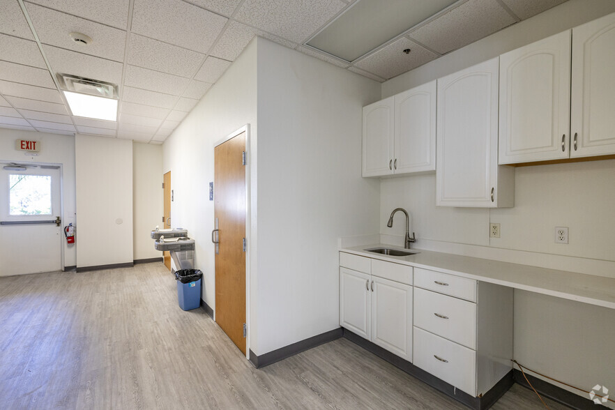 1701 Biotech Way, Sarasota, FL à louer - Photo intérieure – Image 2 sur 30
