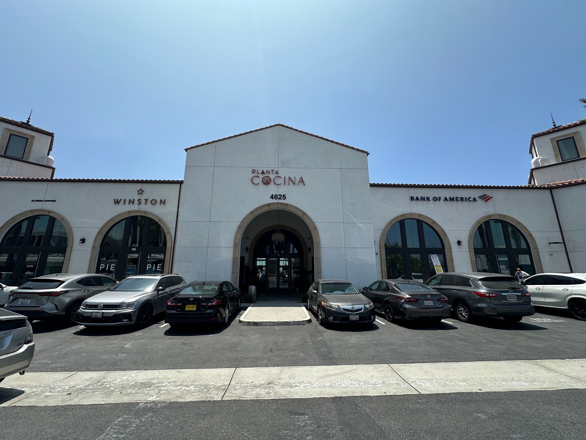 4625-4635 Admiralty Way, Marina Del Rey, CA à louer Photo de l’immeuble– Image 1 sur 19