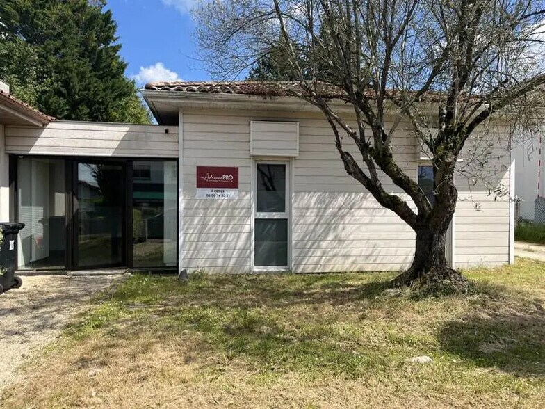 Bureau dans Cenon à vendre - Photo de l’immeuble – Image 1 sur 6