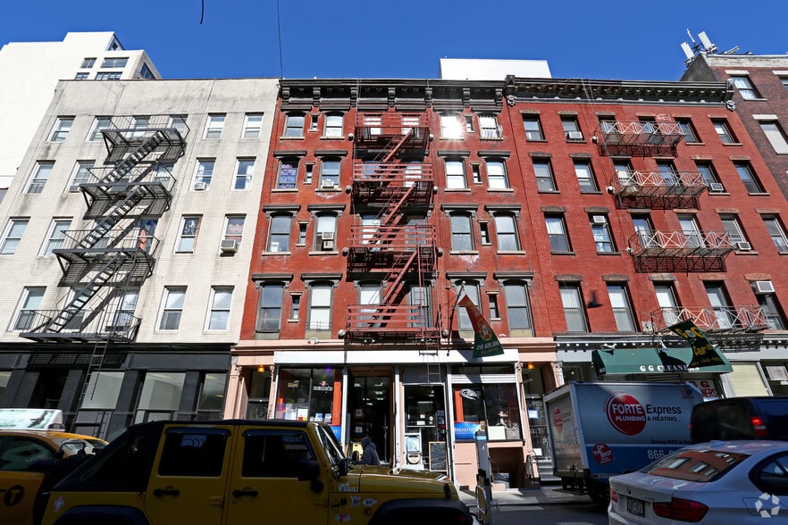 42-44 Grand St, New York, NY à louer - Photo de l’immeuble – Image 2 sur 7