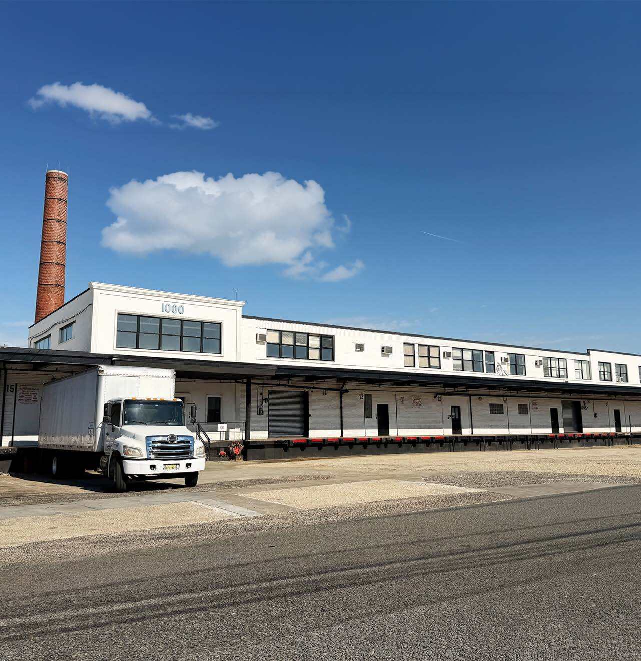 1000 Jefferson Ave, Elizabeth, NJ à louer Photo de l’immeuble– Image 1 sur 5