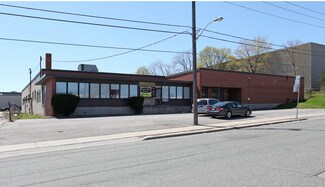 Plus de détails pour 53 Tycos Dr, Toronto, ON - Industriel/Logistique à louer