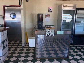 1300 Motel Dr, Milan, NM à louer Photo intérieure– Image 2 sur 12