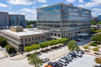 Plus de détails pour 5669 Peachtree Dunwoody Rd NE, Atlanta, GA - Bureau, Bureau/Médical à louer