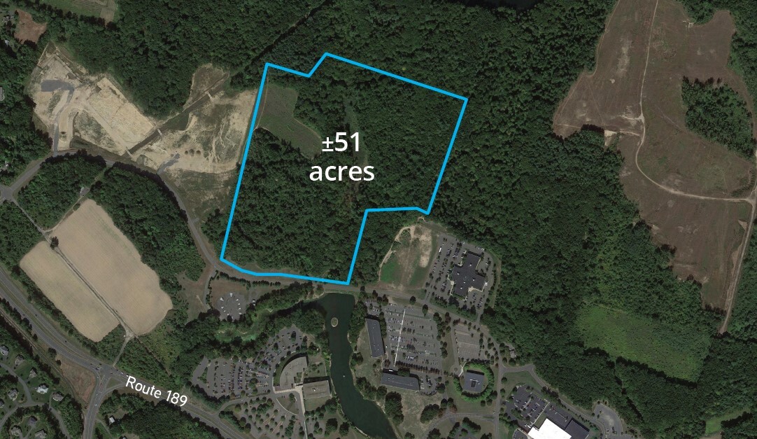 29-35 Griffin Road North, Windsor, CT à vendre Photo principale– Image 1 sur 2