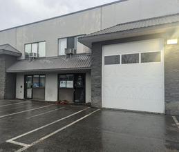11720 Stewart Cres, Maple Ridge, BC à louer Photo de l’immeuble– Image 1 sur 1