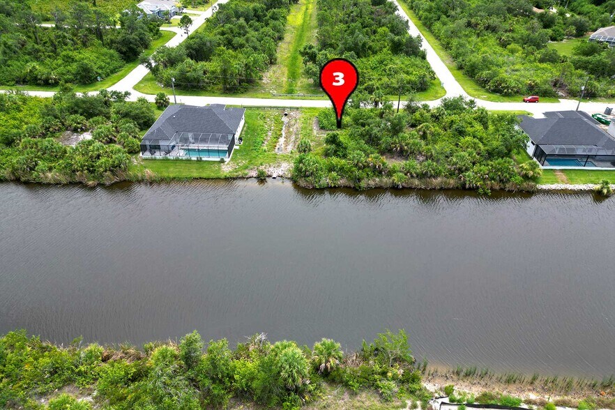10091 Boylston St, Port Charlotte, FL à vendre - Photo principale – Image 1 sur 1