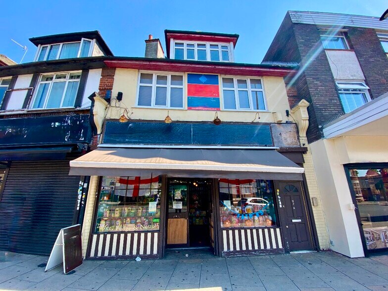 169 High St, Hornchurch à vendre - Photo de l’immeuble – Image 1 sur 1