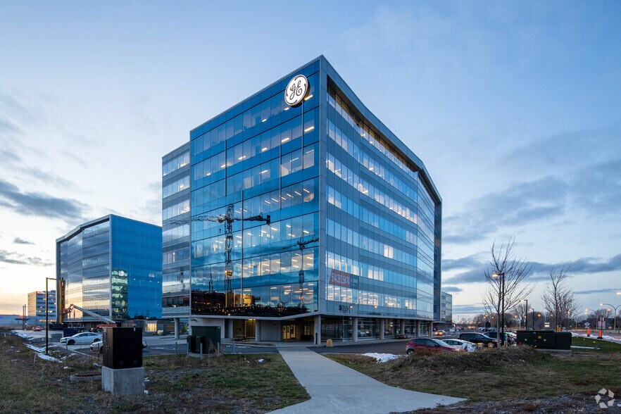 5005 Boul Lapinière, Brossard, QC à louer - Photo de l’immeuble – Image 3 sur 7