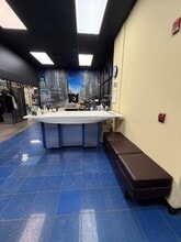 317-351 E Dundee Rd, Palatine, IL à louer Photo intérieure– Image 1 sur 8