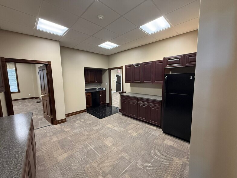 60 Main St, Hamburg, NY à louer - Photo intérieure – Image 3 sur 18