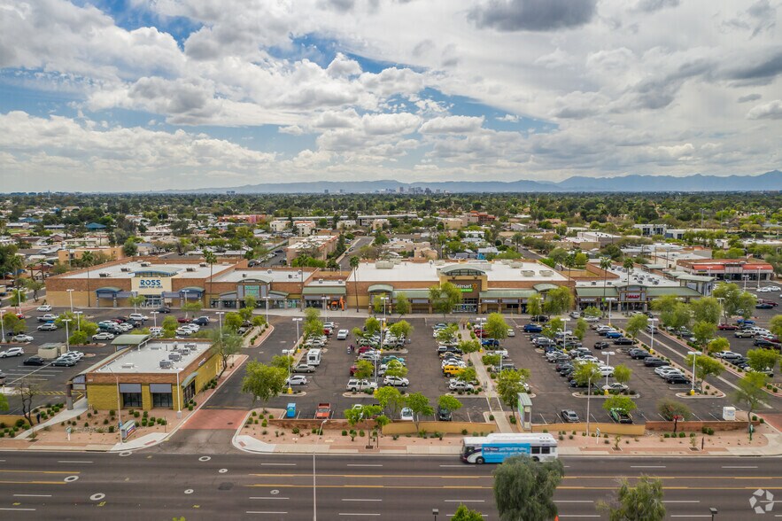 8929 N Central Ave, Phoenix, AZ à louer - Aérien – Image 3 sur 3