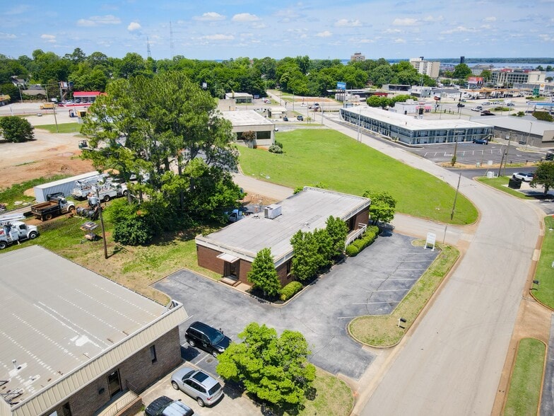 501 8th Ave NE, Decatur, AL à vendre - Aérien – Image 2 sur 15