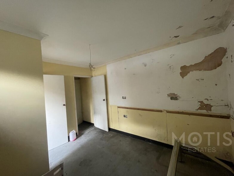 12 Tontine St, Folkestone à vendre - Photo de l’immeuble – Image 3 sur 3